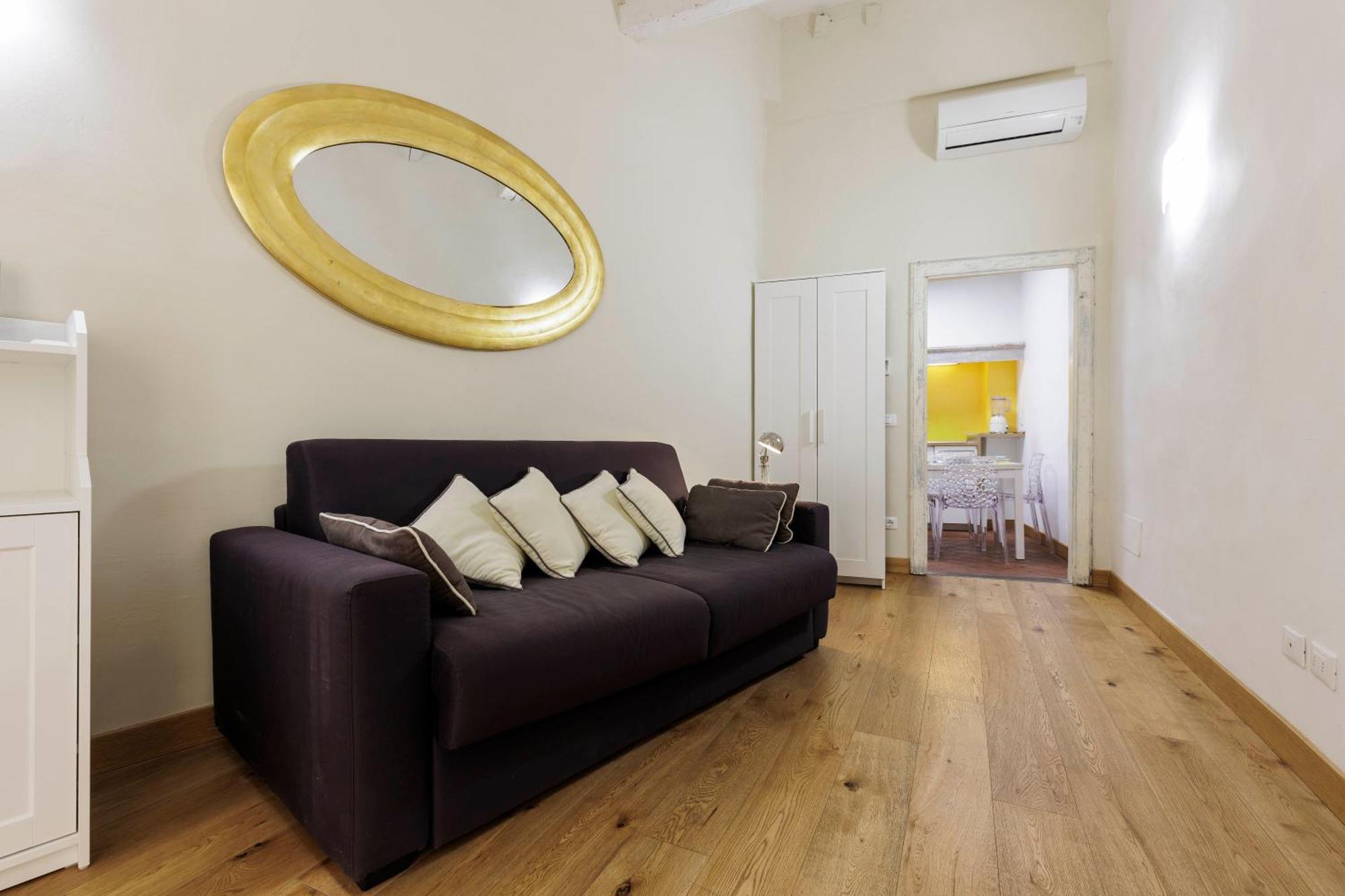 Pepi Comfort * Florencia